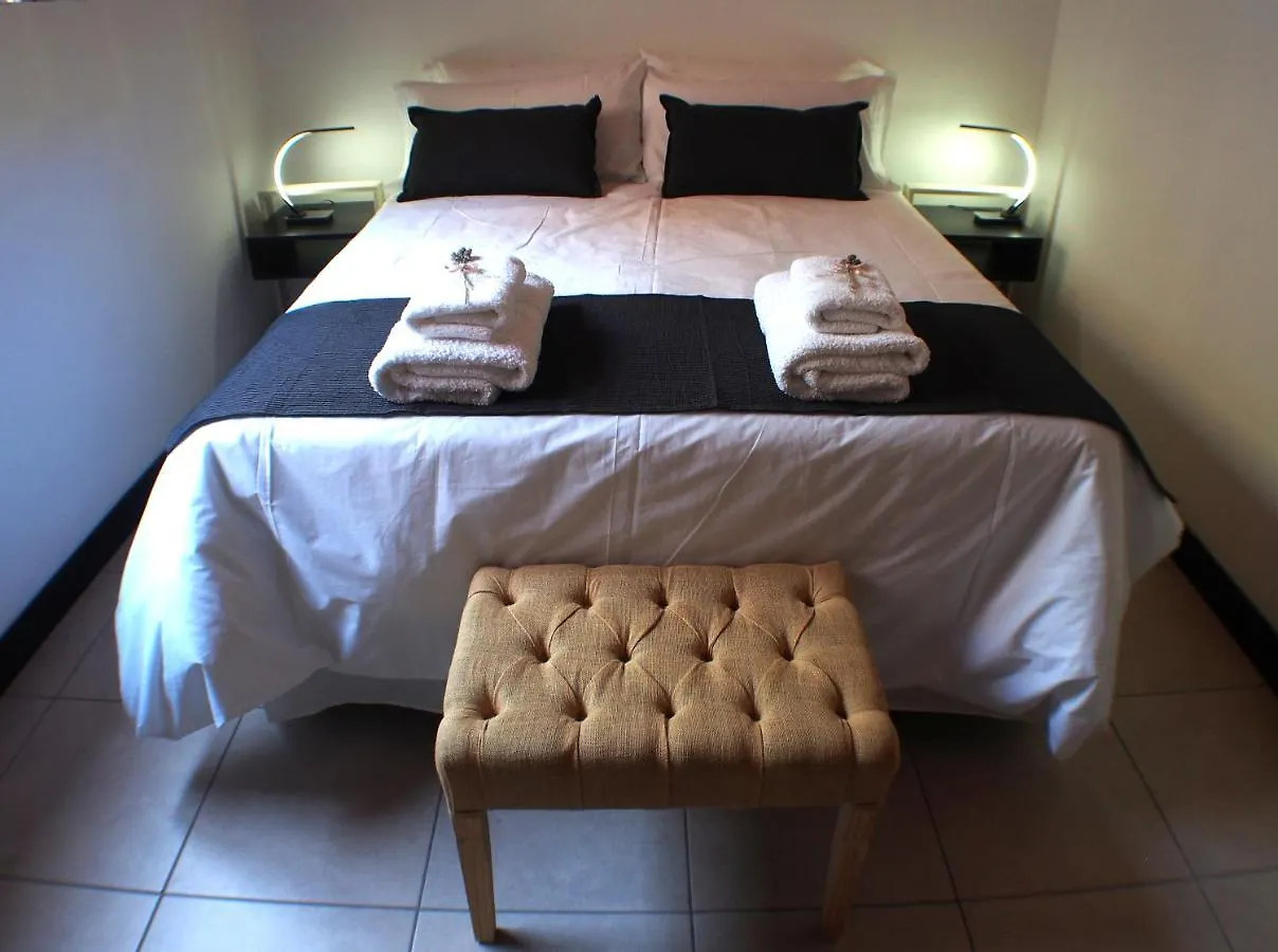 Ayres Home Vip Moderno Solo Adultos Centrico Mendoza 0*,  Argentina