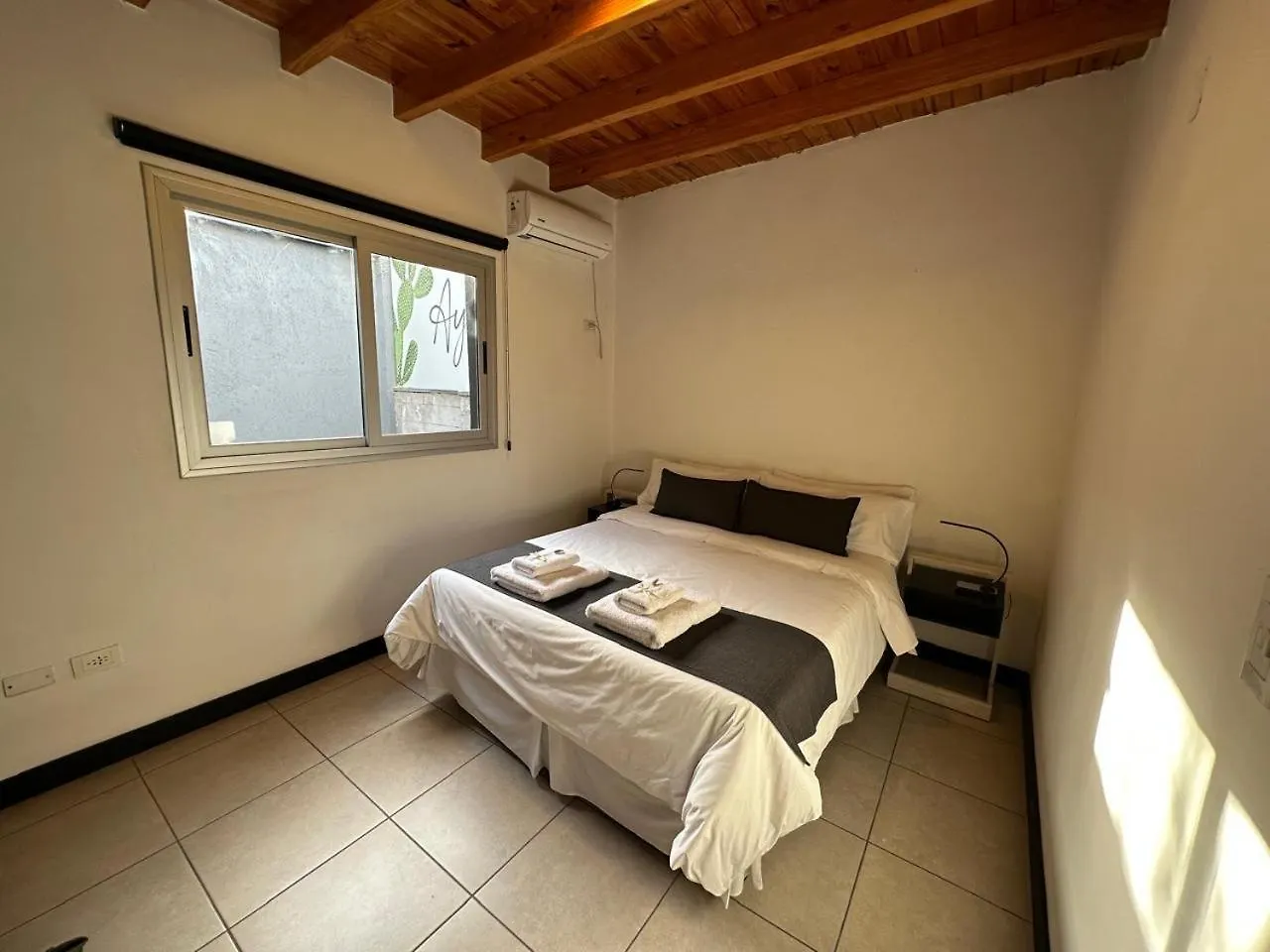 Ayres Home Vip Moderno Solo Adultos Centrico Mendoza 0*,  Argentina