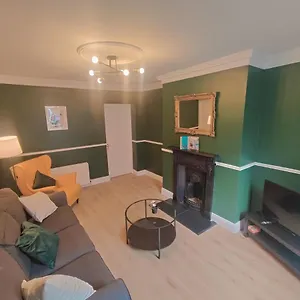 Modern 4 Bedroom Townhouse In City Centre , Dublín Irlanda