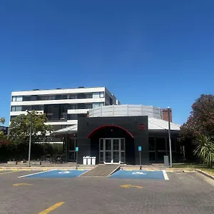 Ibis Villa Nueva (Mendoza)